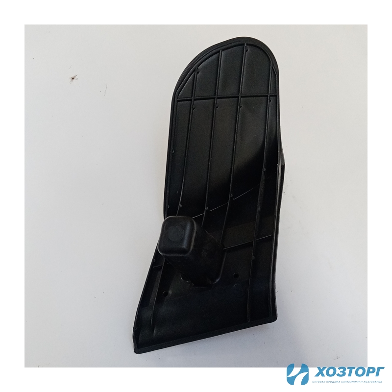 Крепление короба газонокосилки  GRASSMAN BL-437