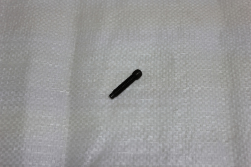 Регулировочный винт зазора клапана МБ-905