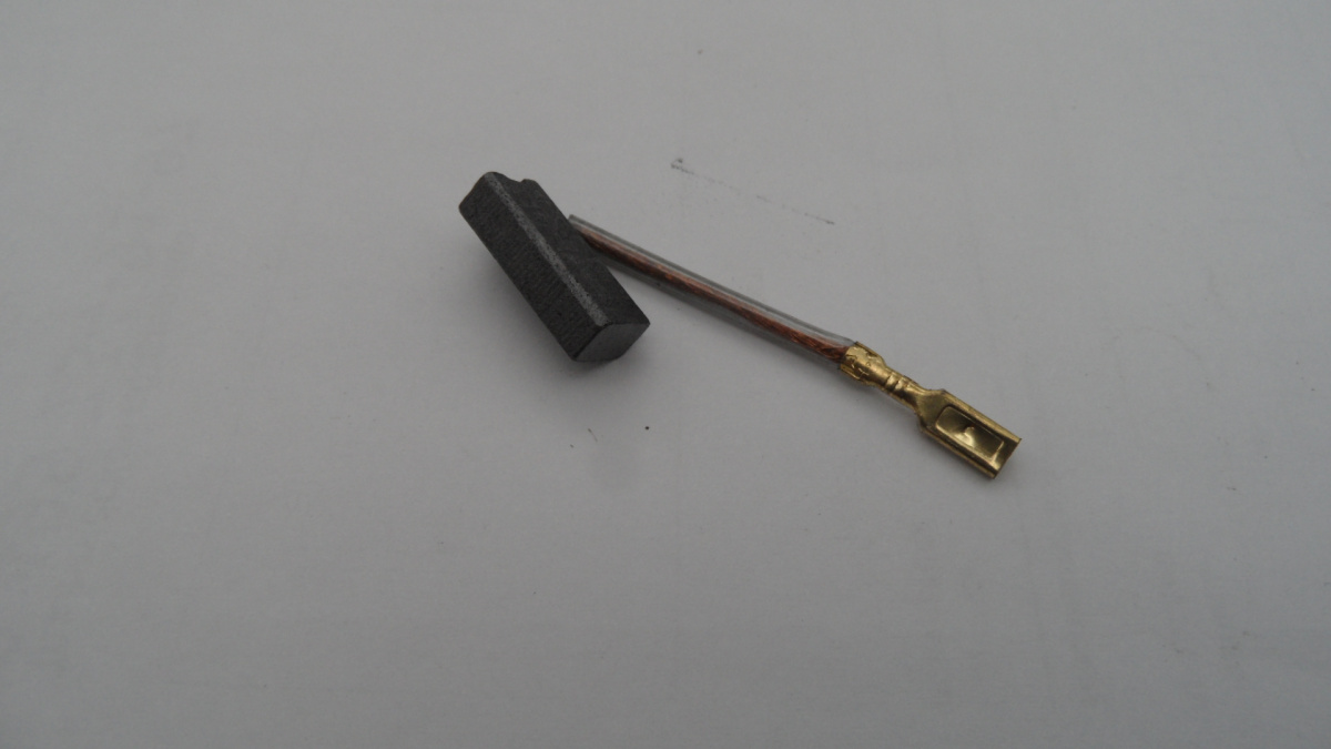 Щетка угольная ВАРЯГ ЛЭ-870